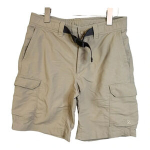 The North Face Khaki Belted Cargo Nylon  Hiking Outdoors. EUC. Mens 30